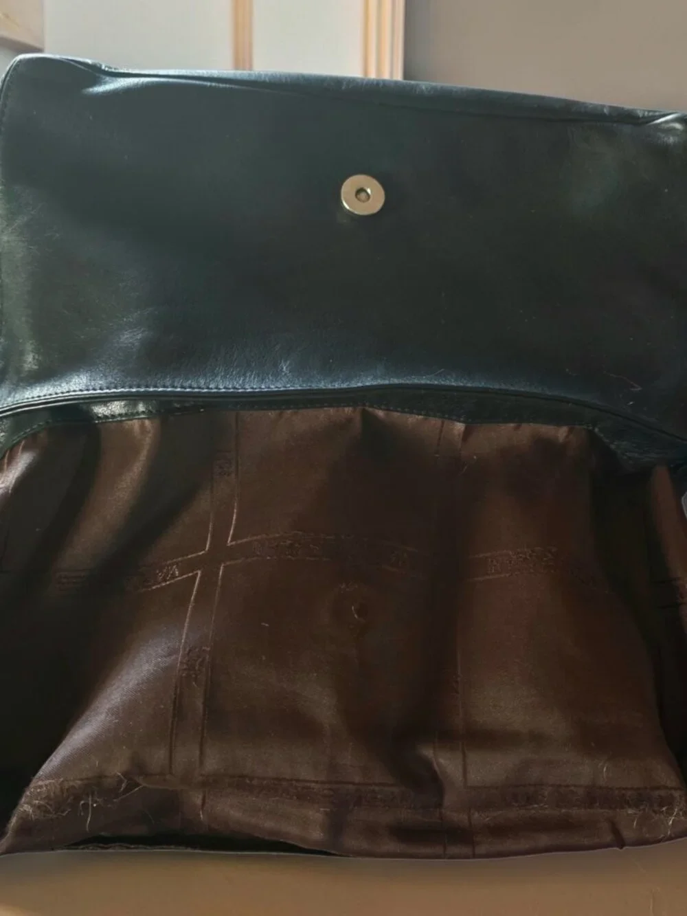 EUC MARCO BUGGIANI VTG Black Leather Full Front Flap with Top Stitching Satchel